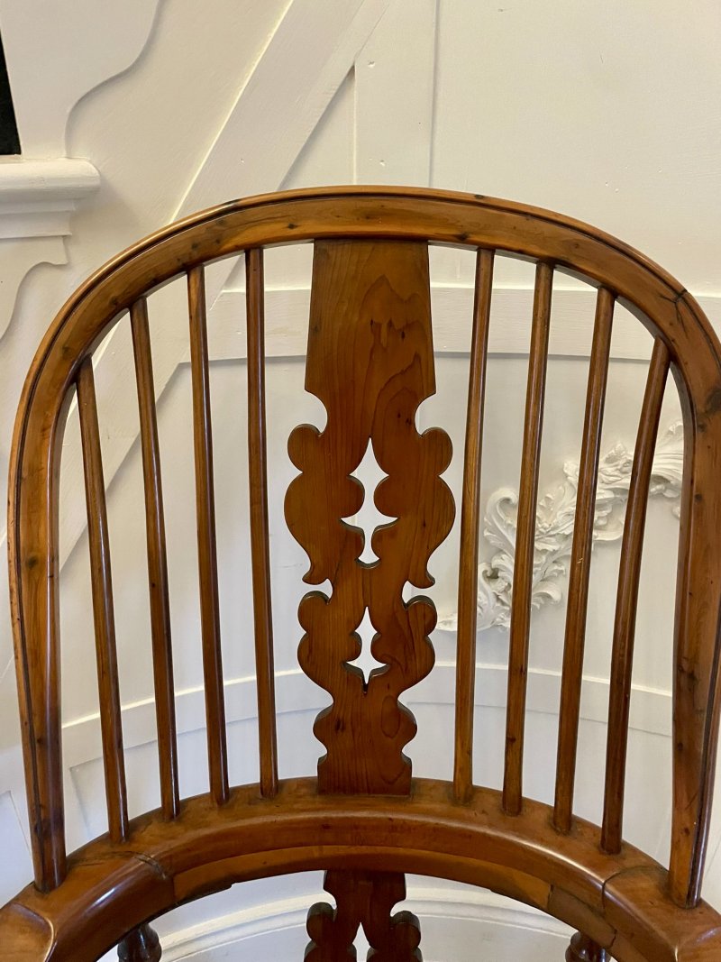 Antique Victorian Quality Yew Wood Broad Arm Windsor Chair - Image 8